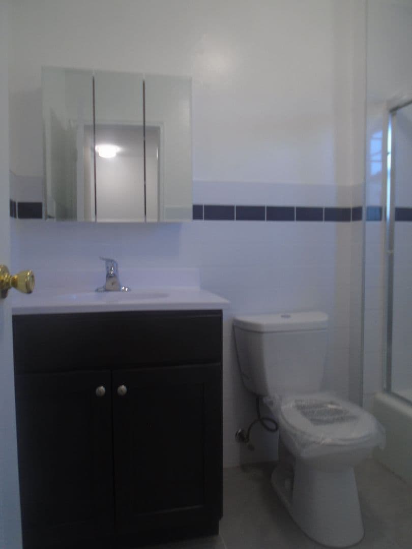 Ocean Township Apartment: 33 Willow Dr.