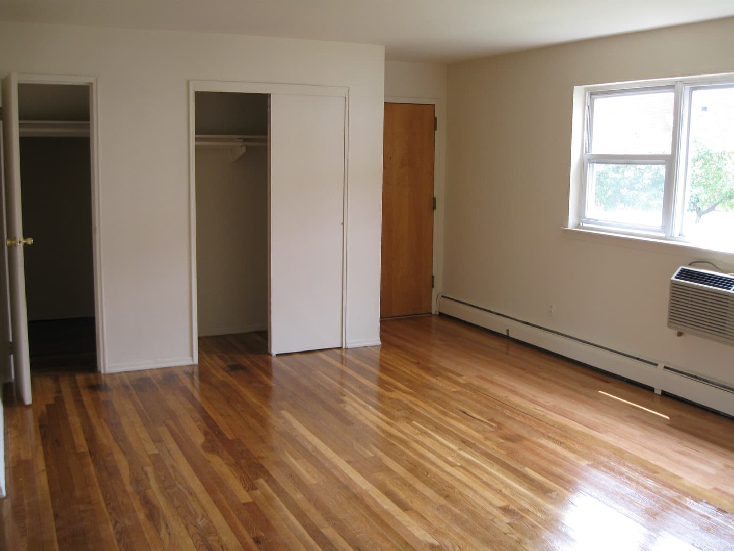 Parsippany Apartment: 270 Baldwin Road
