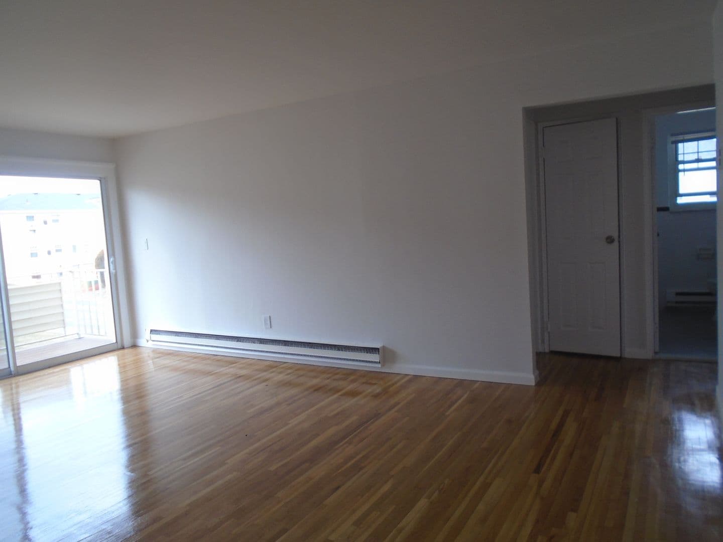 Ocean Township Apartment: 33 Willow Dr.