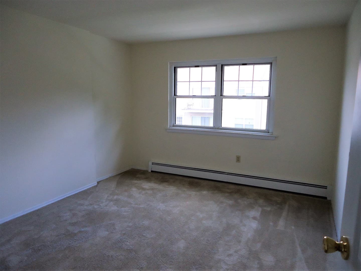Ocean Township Apartment: 33 Willow Dr.