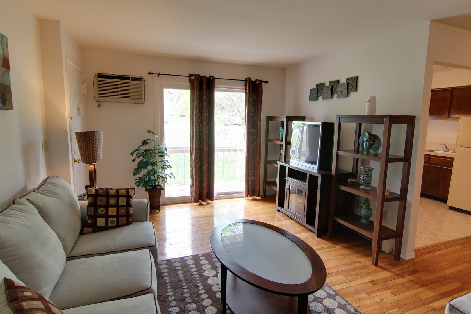 Netcong Apartment: 163 Route 46 West