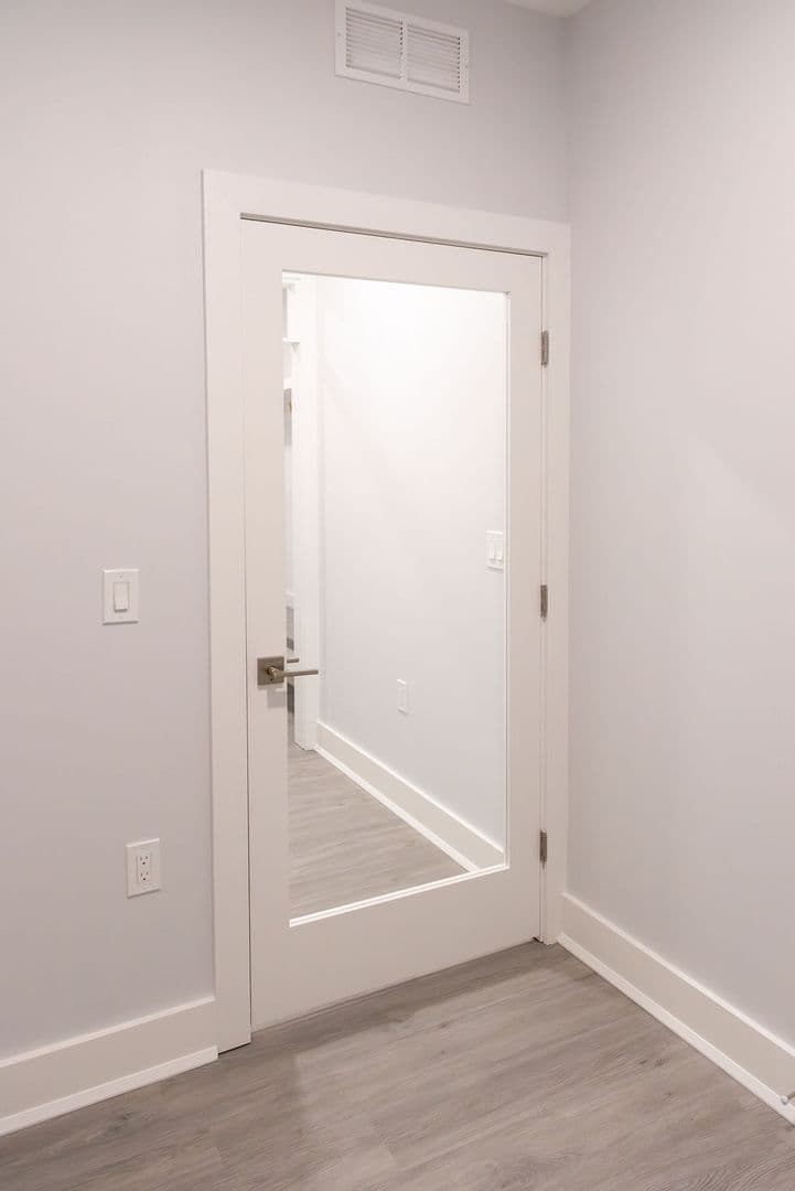 Fanwood Apartment: 282 South Ave