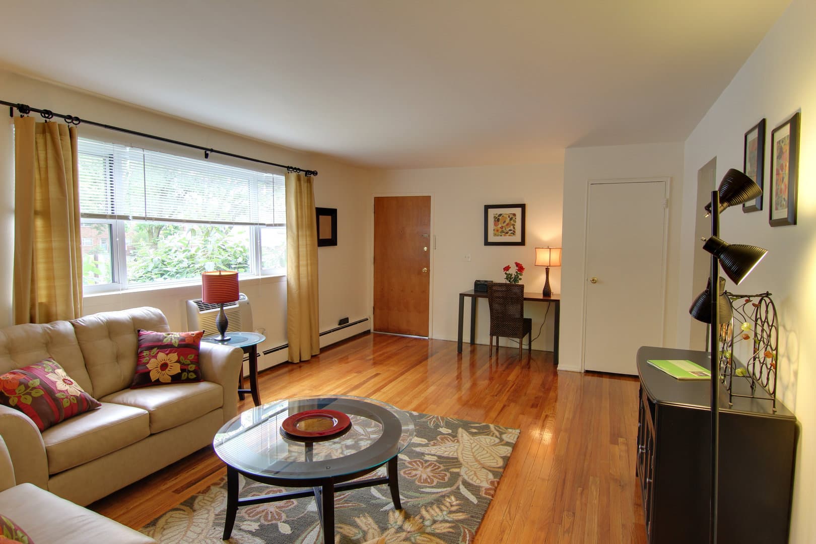Parsippany Apartment: 300 Parsippany Rd
