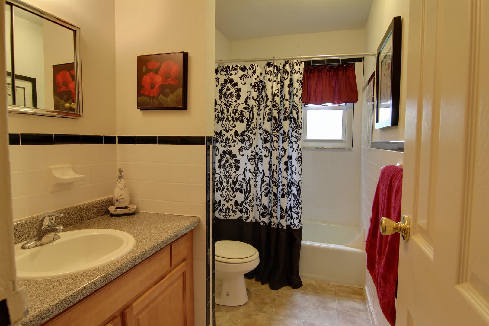 Ocean Township Apartment: 33 Willow Dr.
