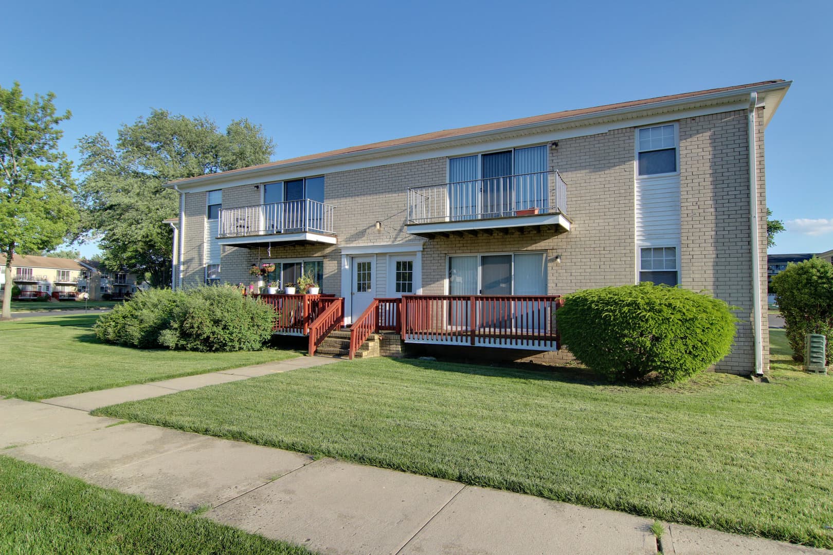 Ocean Township Apartment: 33 Willow Dr.