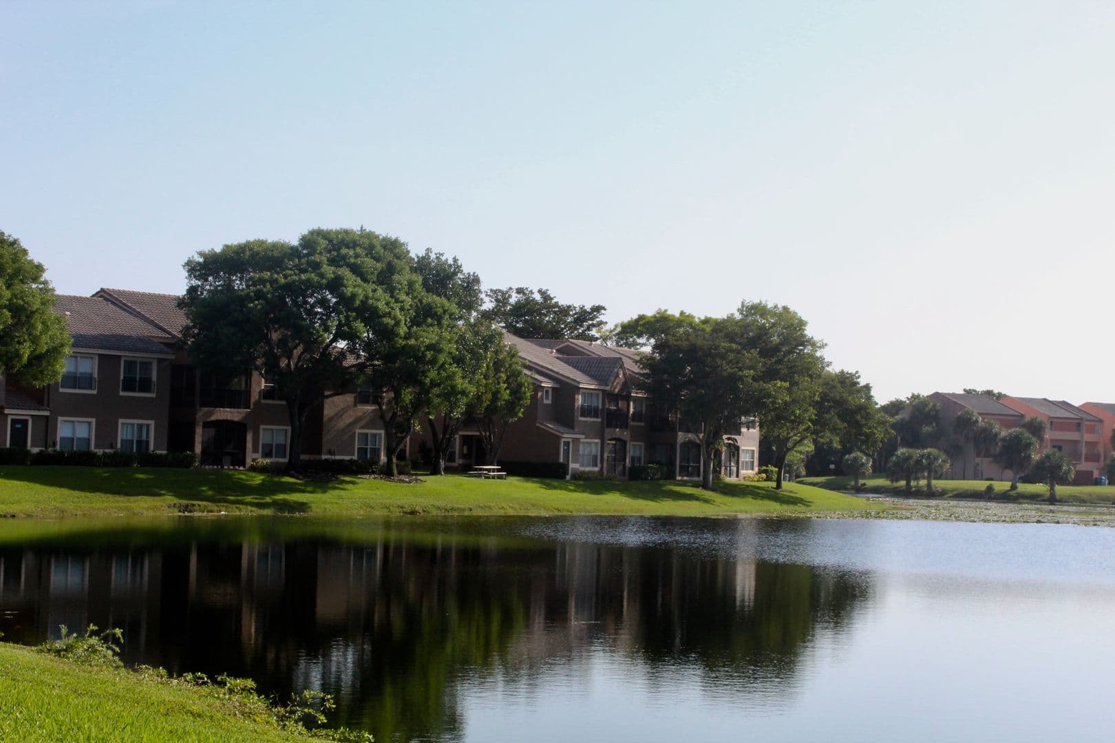 Coral Springs Apartment: 2801 Northwest 91st. Ave.