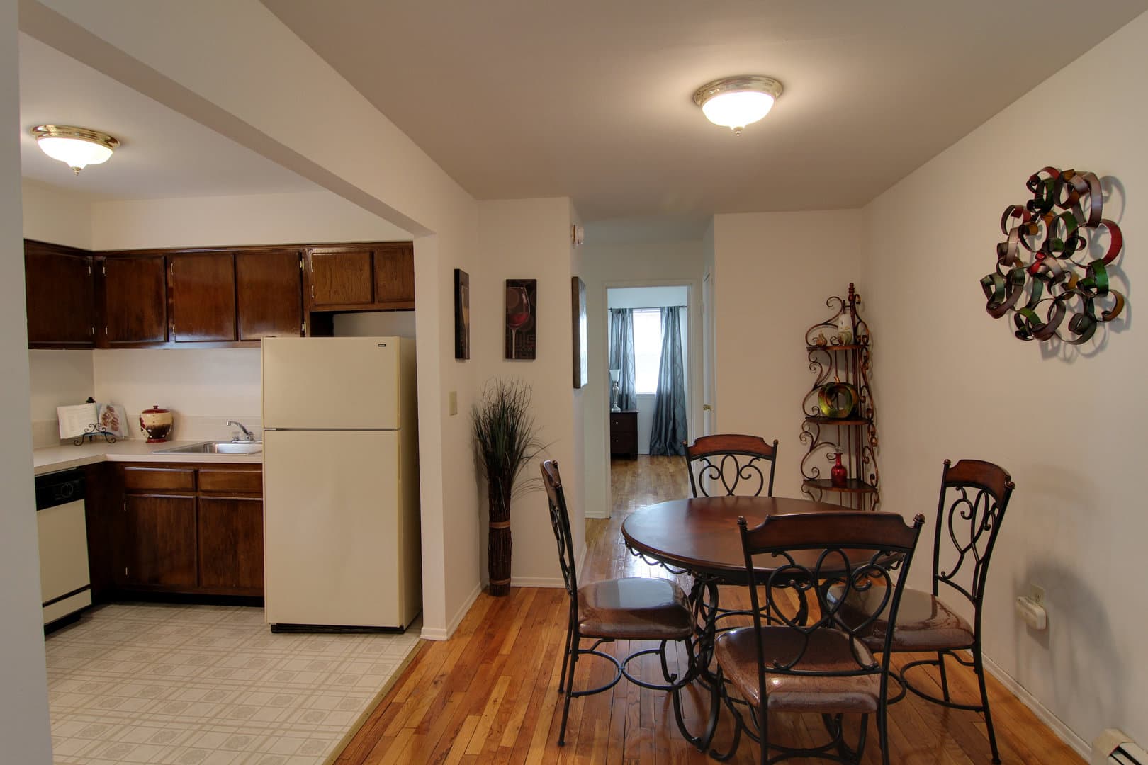 Netcong Apartment: 163 Route 46 West