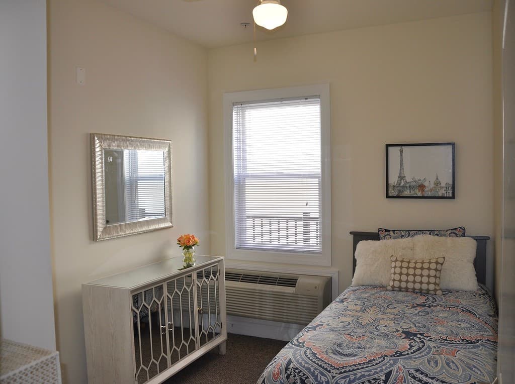 New Brunswick Apartment: 55 Morrell Street