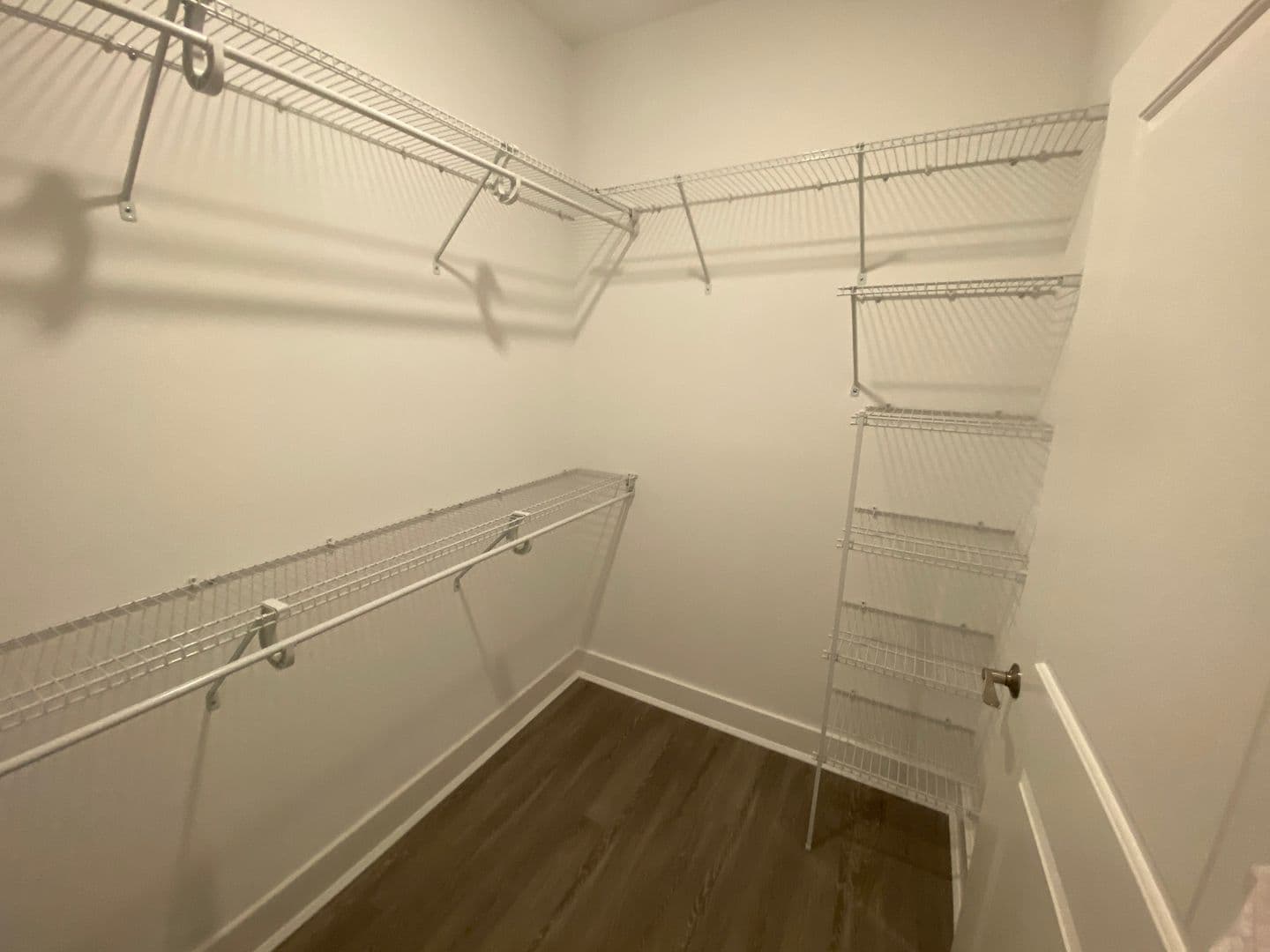 Keasbey Apartment: 1200 Sunnyview Oval