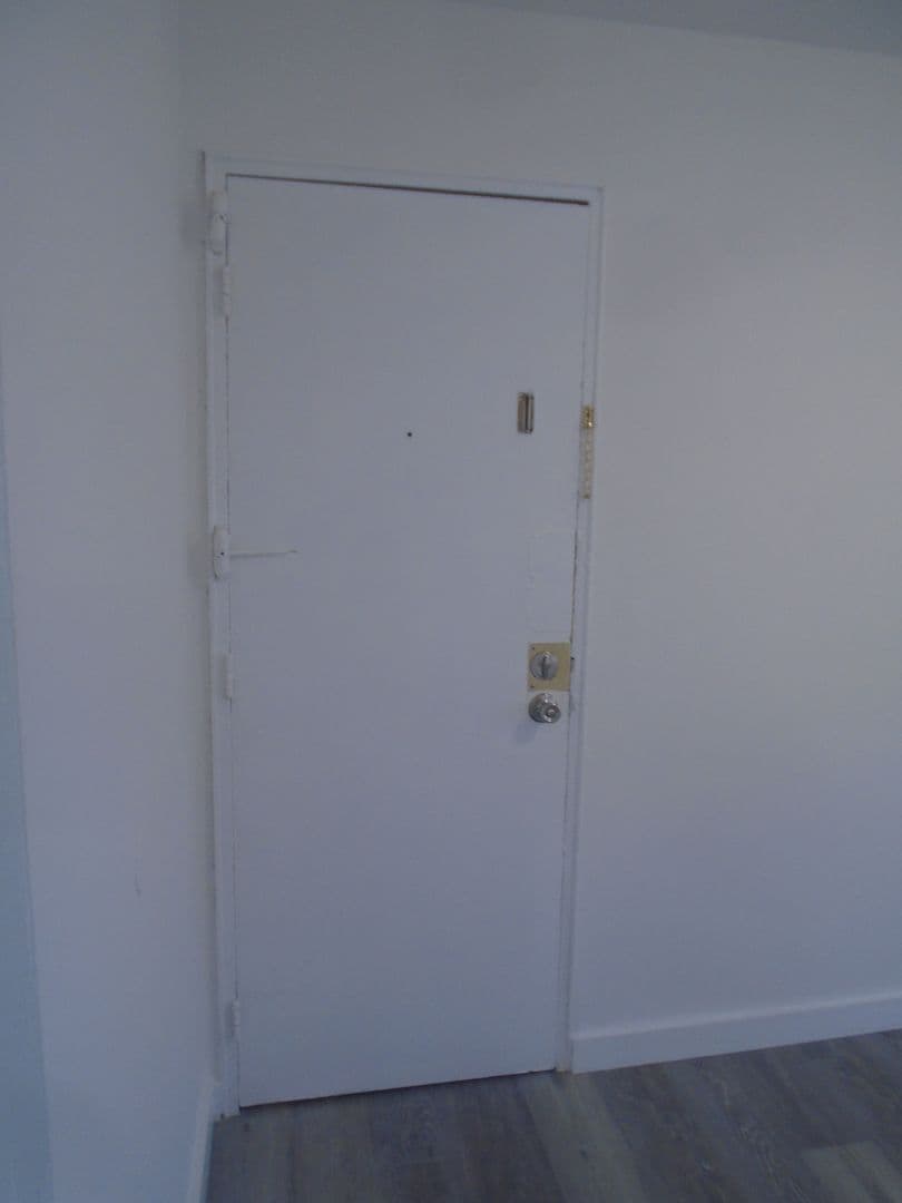 Ocean Township Apartment: 33 Willow Dr.