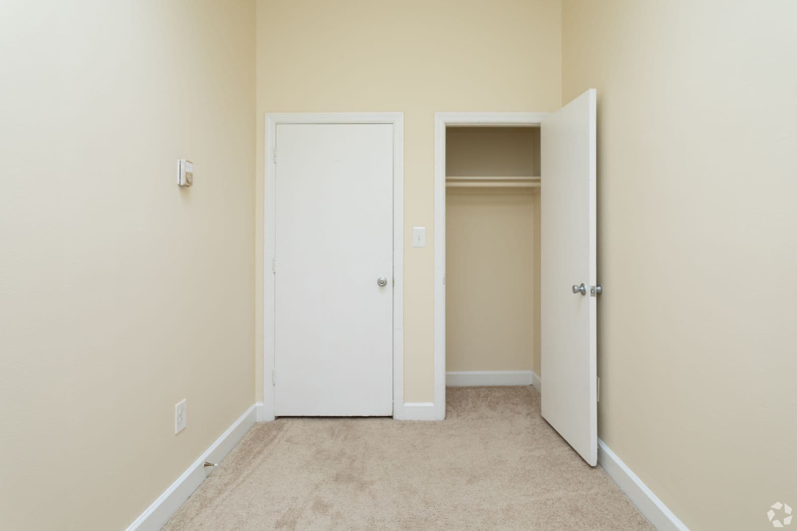 Baltimore Apartment: 1518 Park Avenue
