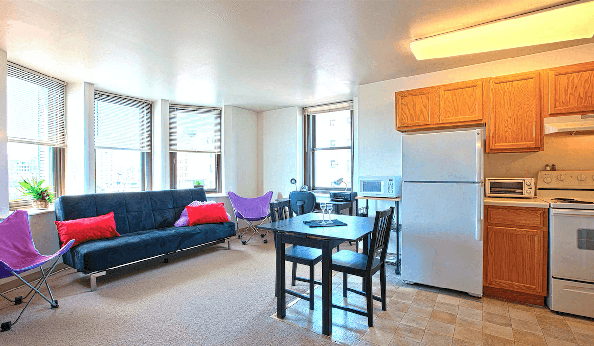 Baltimore Apartment: 716 Washington Place