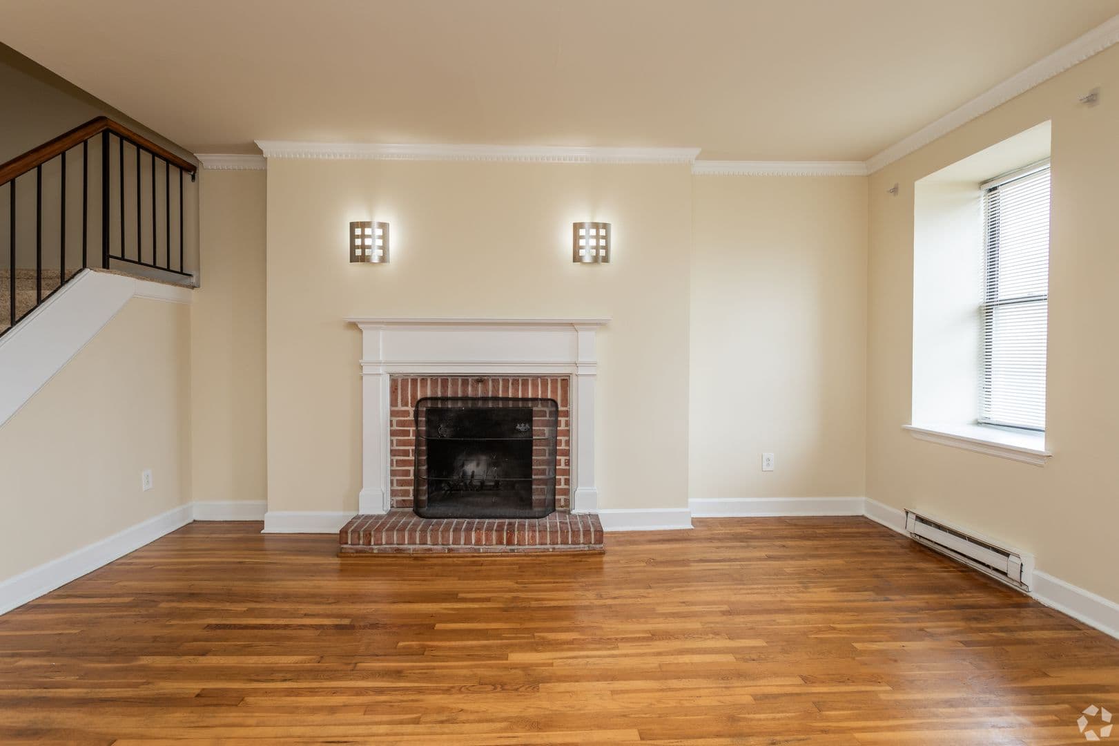 Baltimore Apartment: 1518 Park Avenue