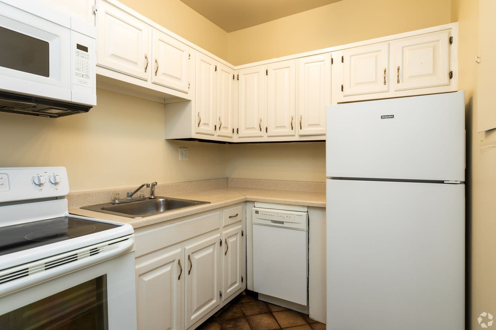 Baltimore Apartment: 1518 Park Avenue