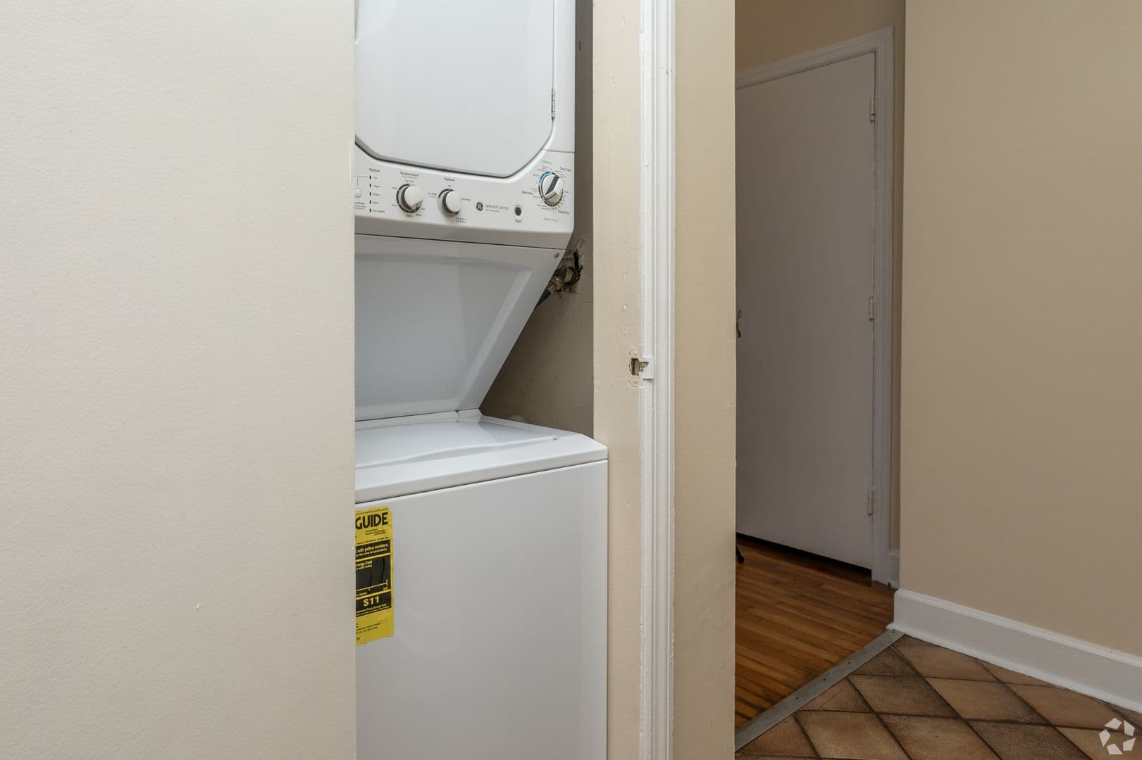 Baltimore Apartment: 1518 Park Avenue