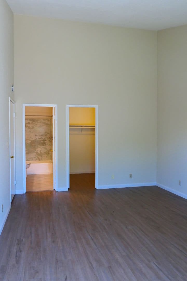 Fremont House: 33975 Frederick Lane