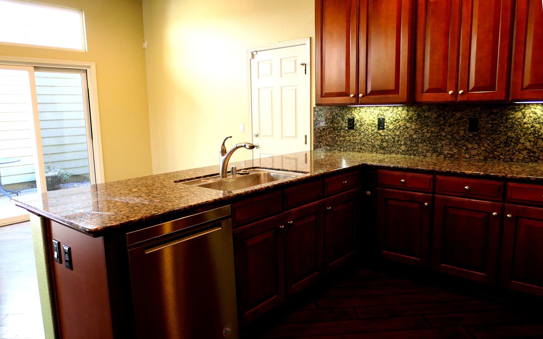 San Jose House: 760 S 12th Street