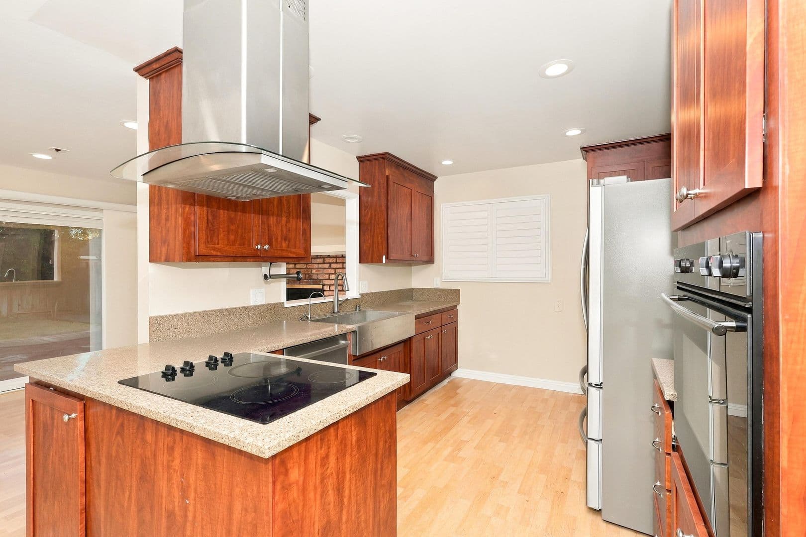 San Jose House: 984 Orchid Way