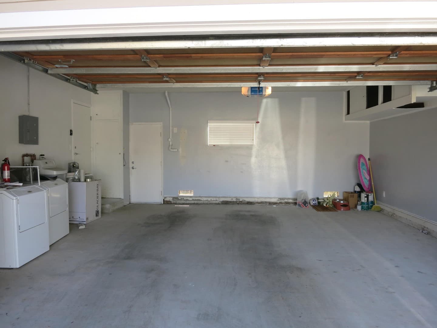San Jose House: 984 Orchid Way