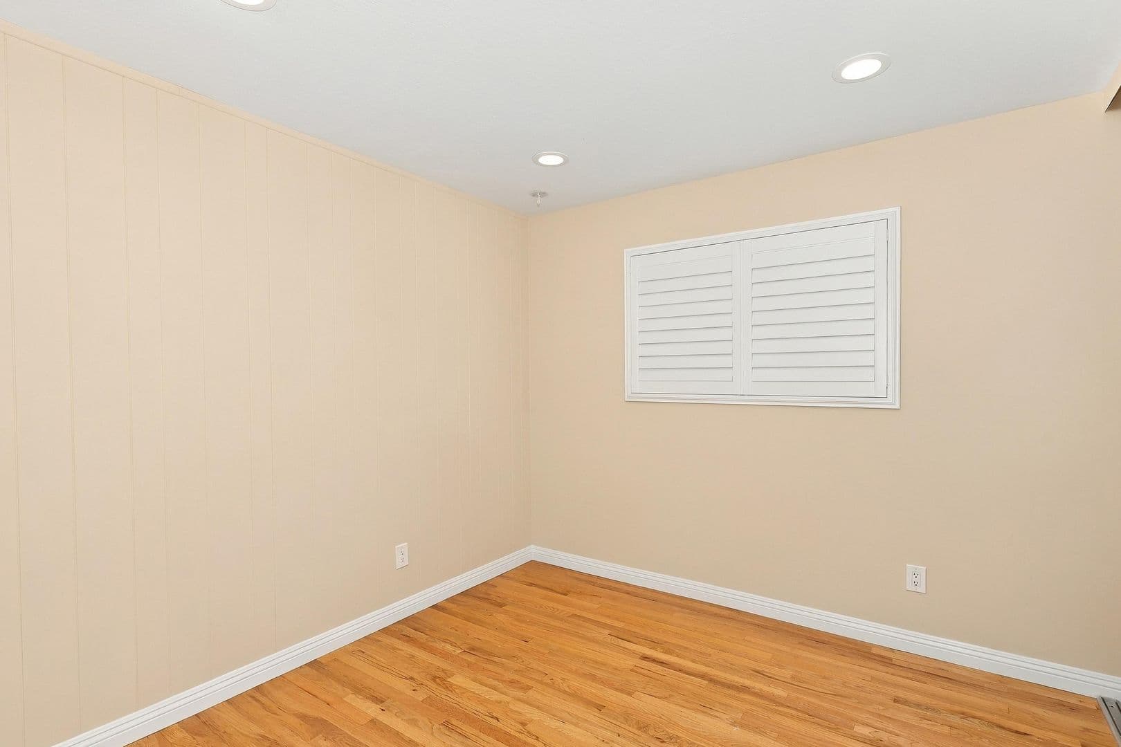 San Jose House: 984 Orchid Way