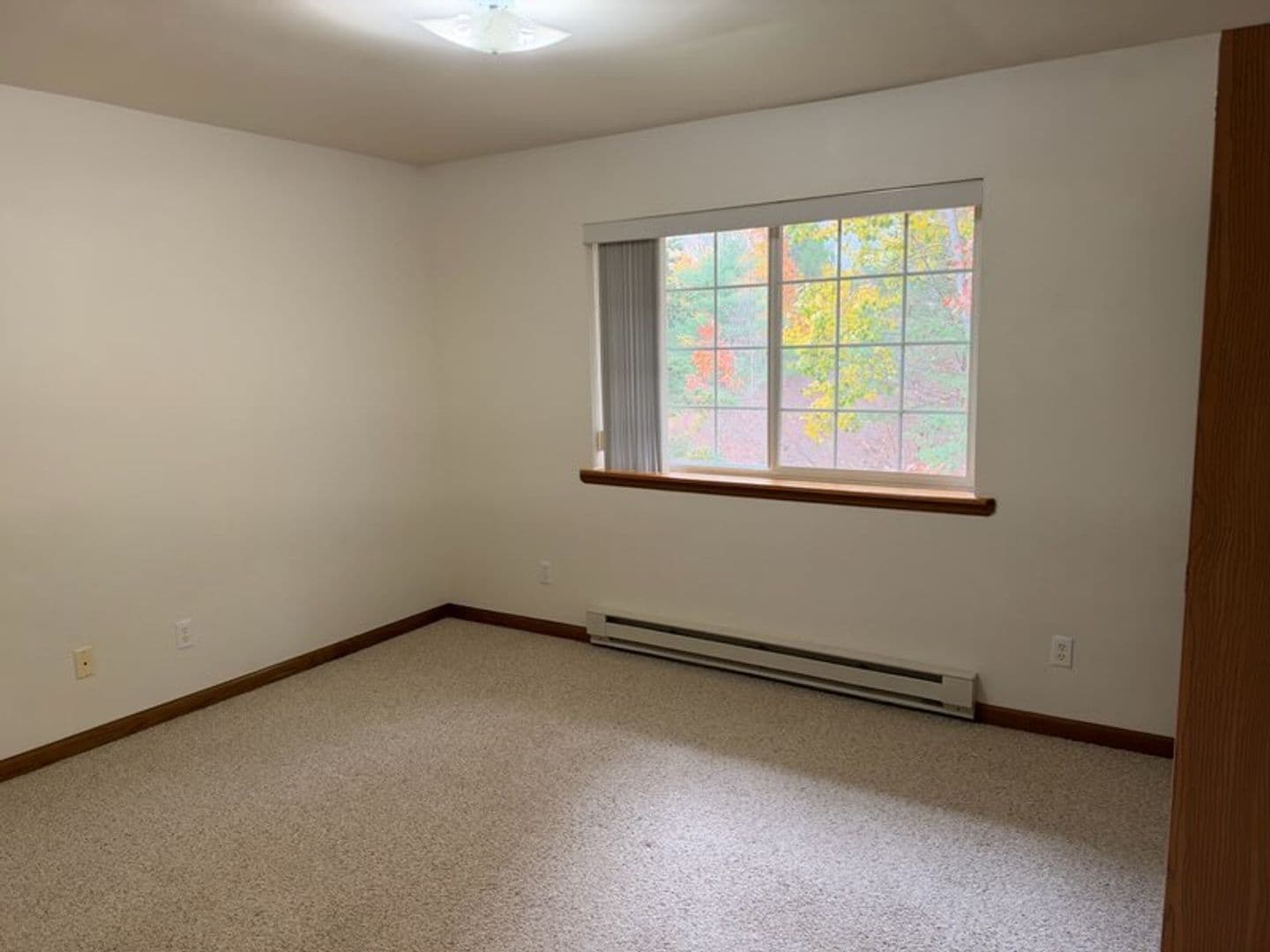 Lake Tomahawk Apartment: 7107-7109 State Hwy 47