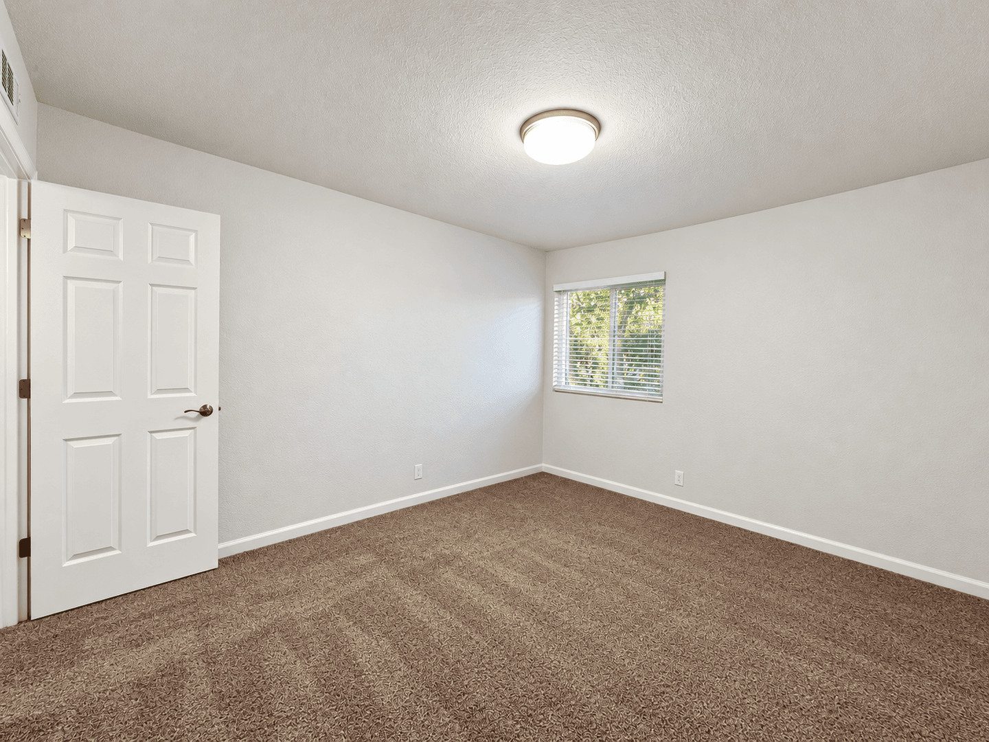 Santa Clara Apartment: 3489 Agate Drive #3
