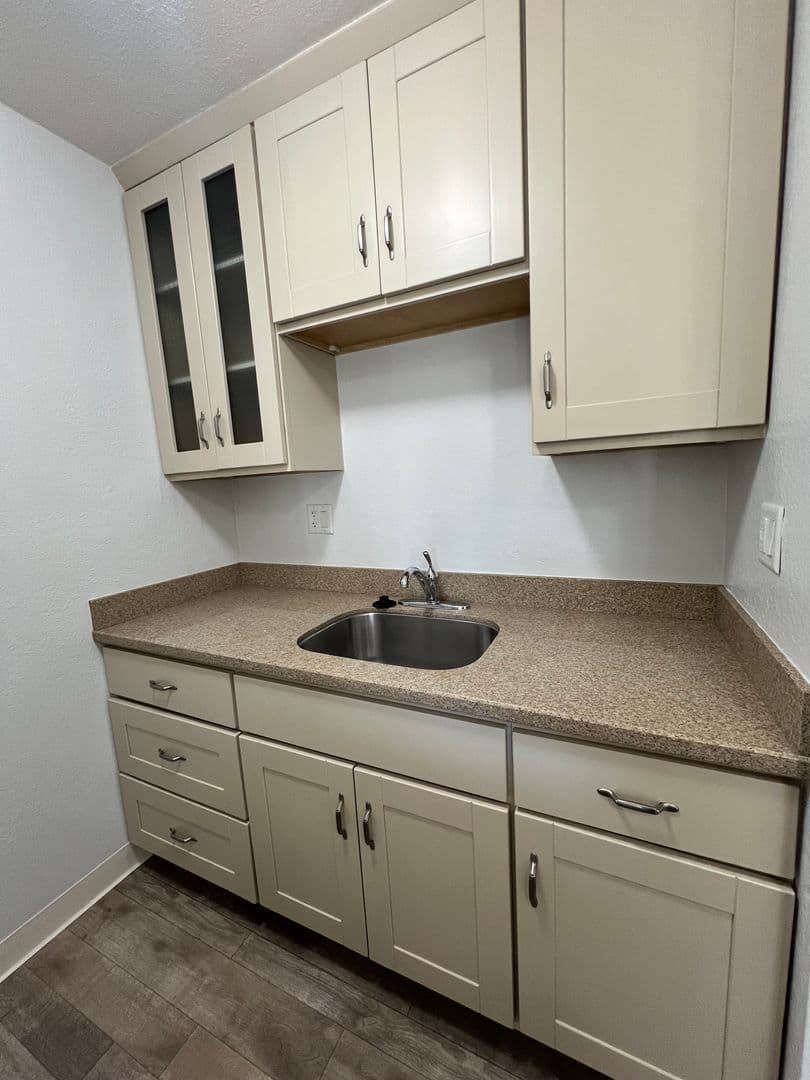 Sunnyvale Apartment: 777 S Mathilda Avenue