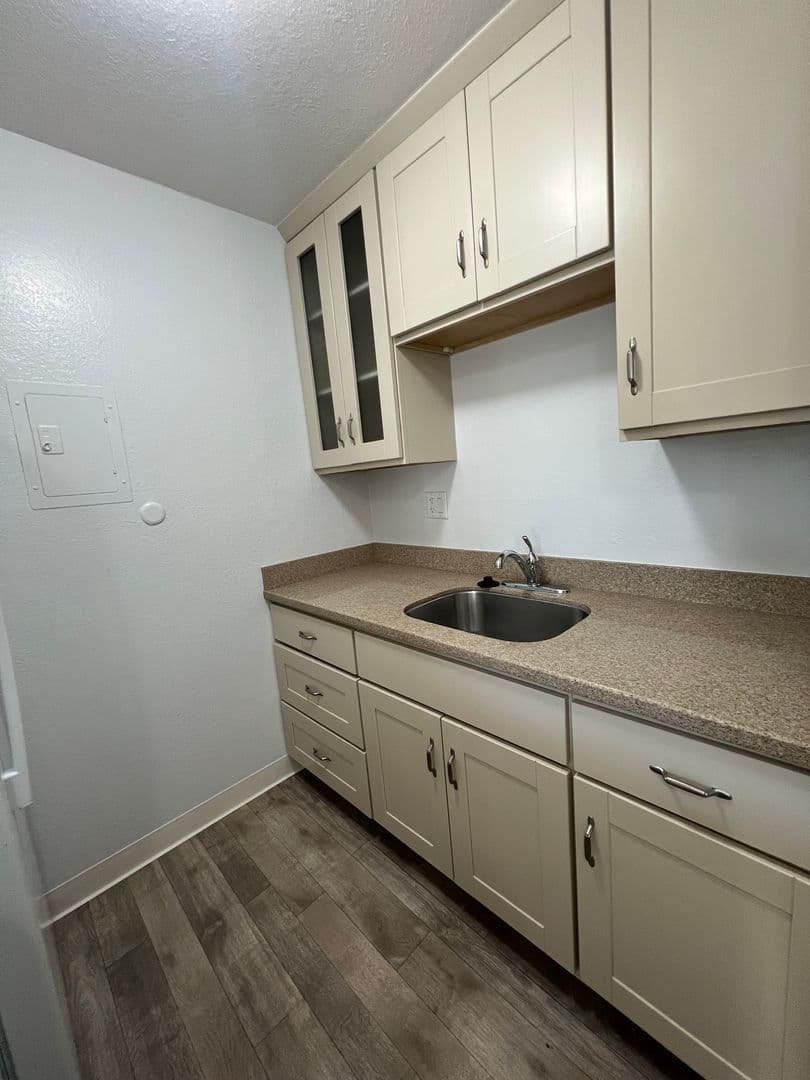 Sunnyvale Apartment: 777 S Mathilda Avenue