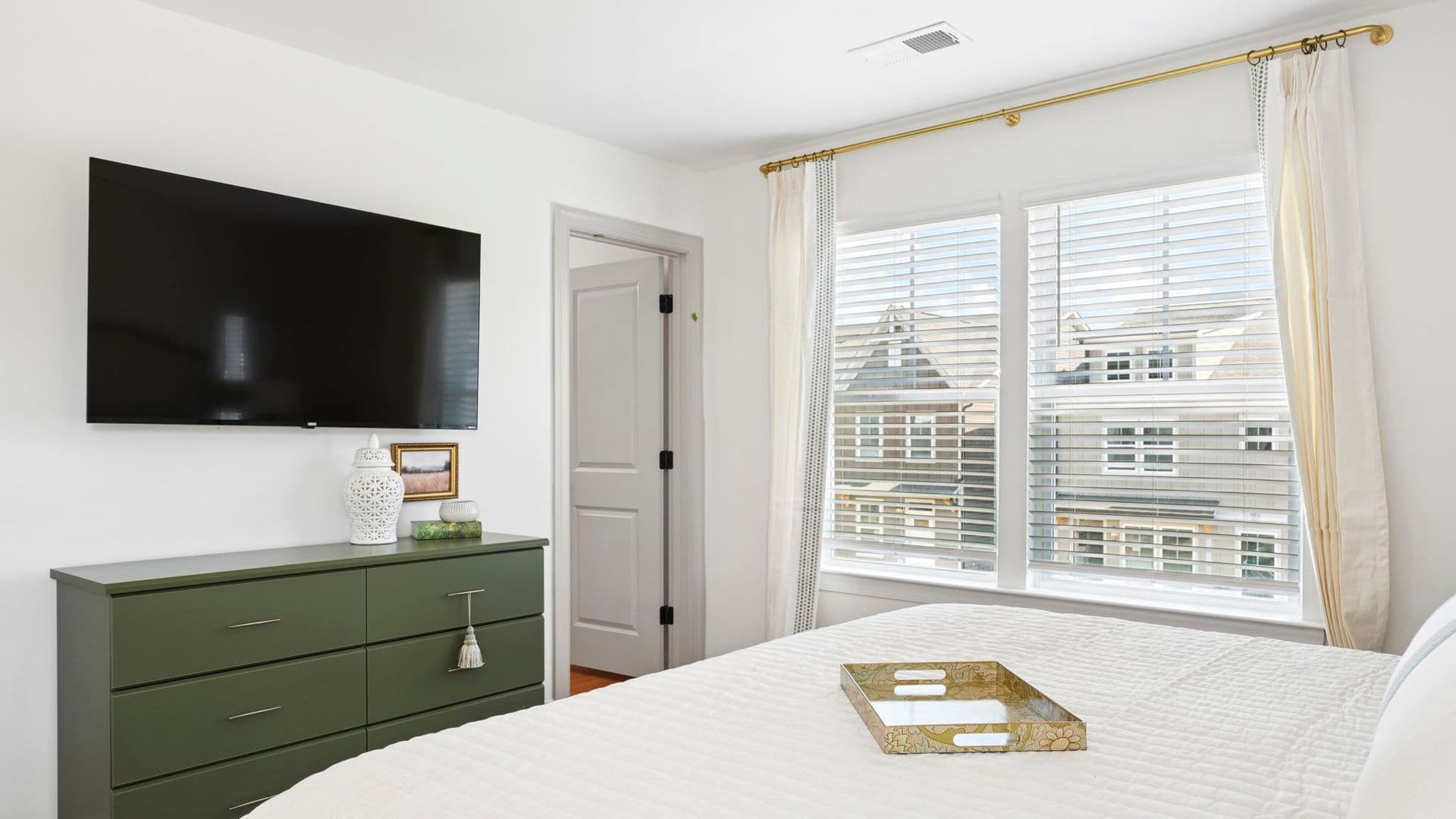 Charlotte Townhome: 12003 Cummin Ave