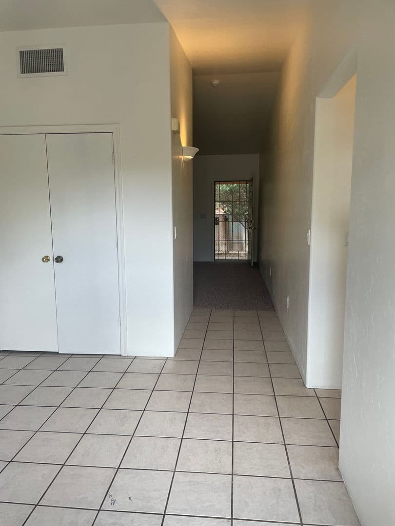 Tucson Apartment: 3669 S Camino Seco #1
