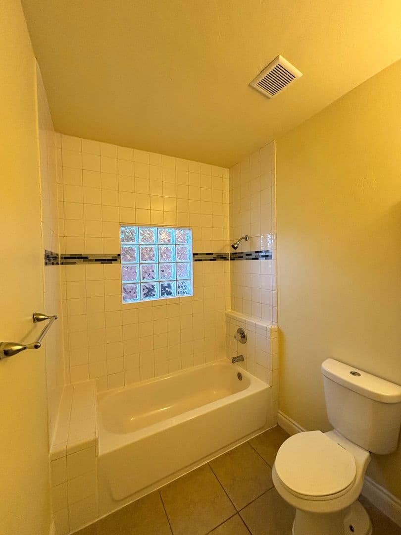 Tucson Townhome: 242 N 2nd Ave