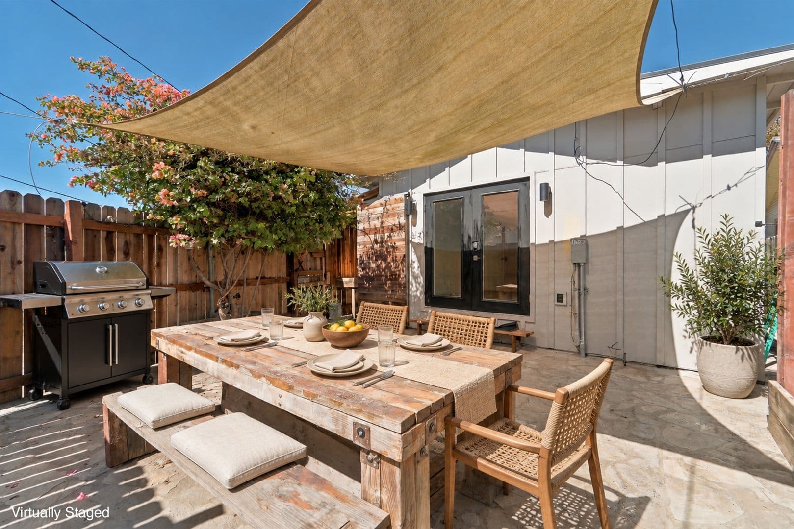 Los Angeles Apartment: 1756 W 37th Dr
