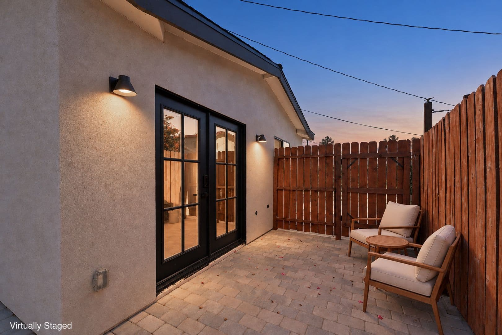 Los Angeles Apartment: 1756 W 37th Dr
