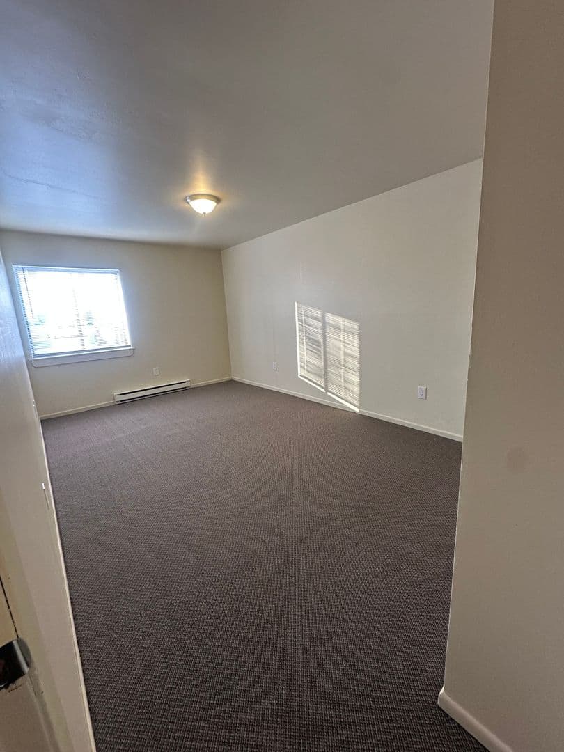 Racine Apartment: 5021 Byrd Ave.