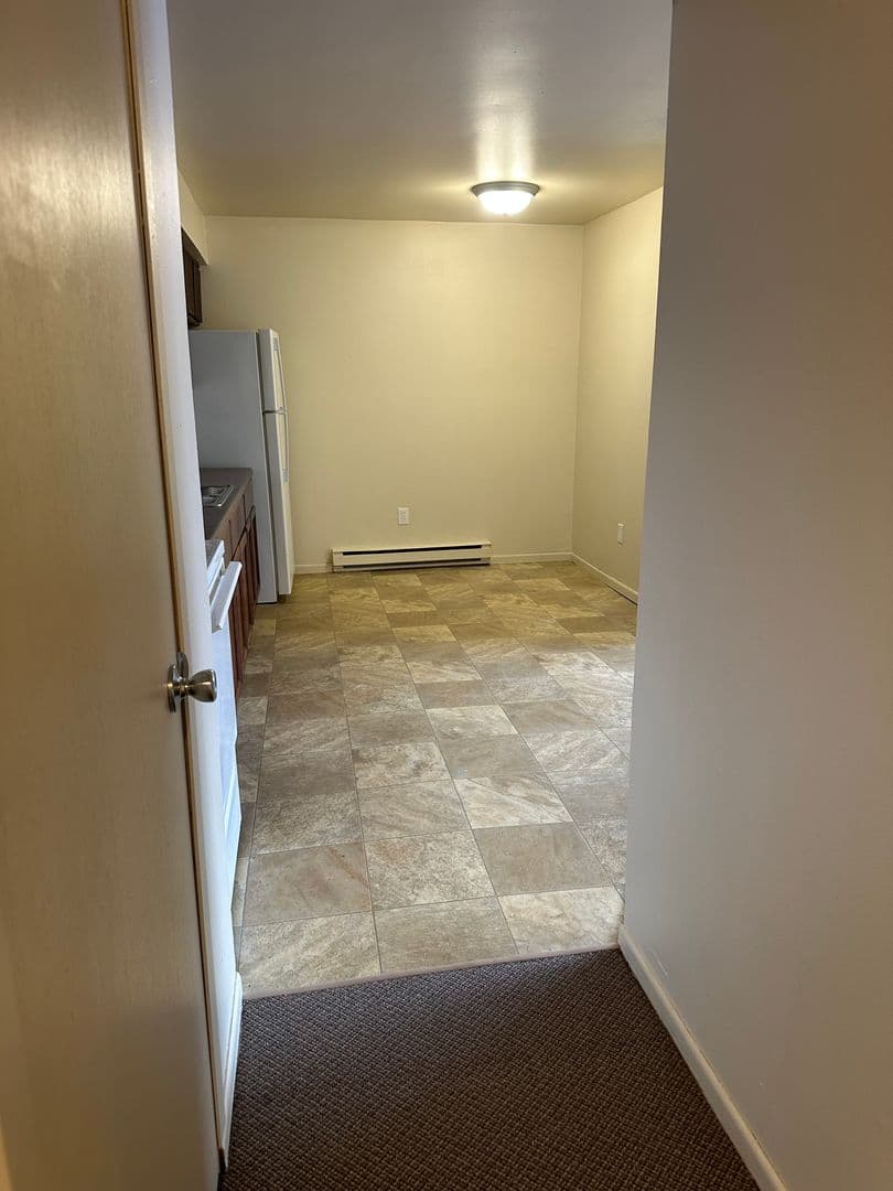 Racine Apartment: 5021 Byrd Ave.