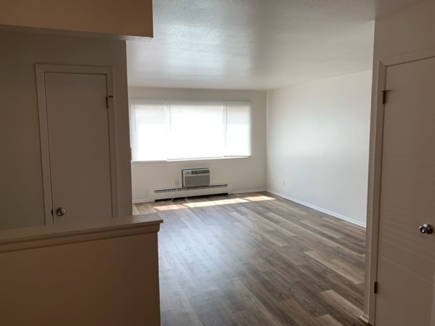 Racine Apartment: 2400 Northwestern Ave