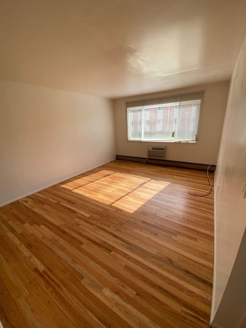Racine Apartment: 2420 Northwestern Ave