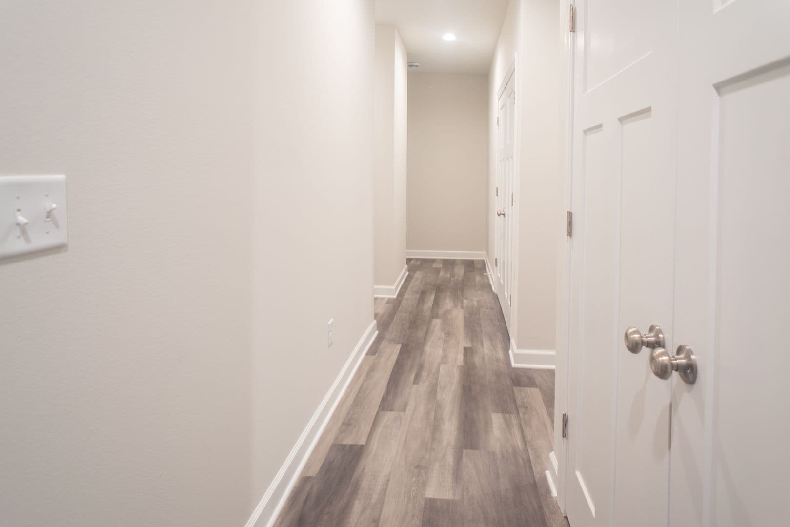 Kenosha Apartment: 812 50th St