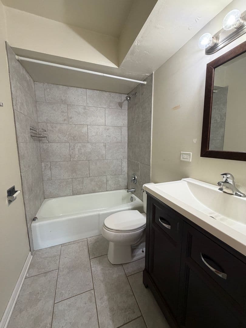 Lake Zurich Apartment: 241-245 W. Main St.