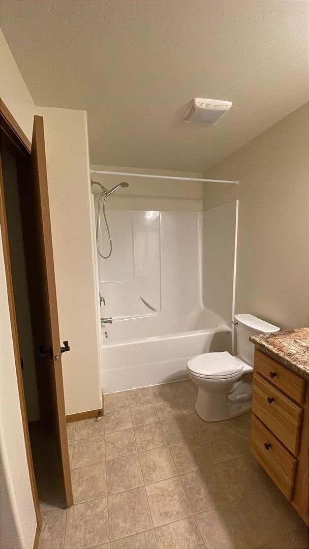Butte Apartment: 2603 Argyle Street