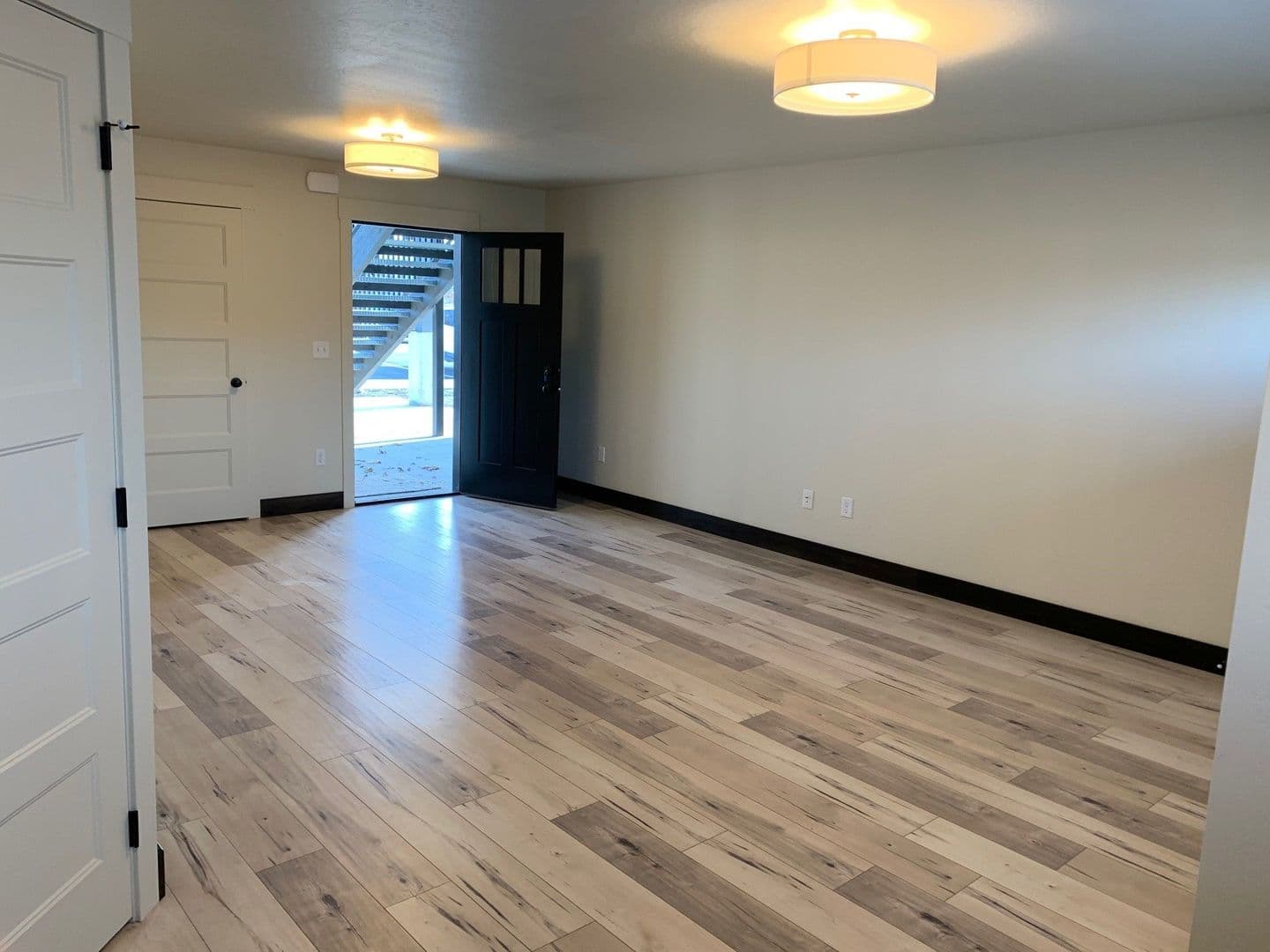 Kalispell Apartment: 21 Appleway Drive