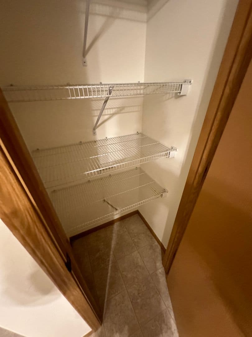 Butte Apartment: 2955 Teal Street