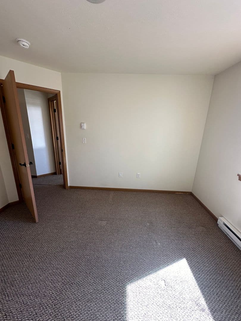 Butte Apartment: 2603 Argyle Street