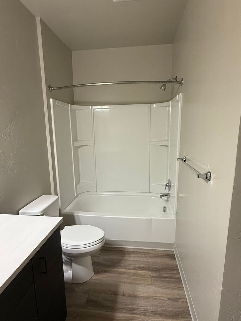 Kalispell Apartment: 70/72 Glenwood Drive