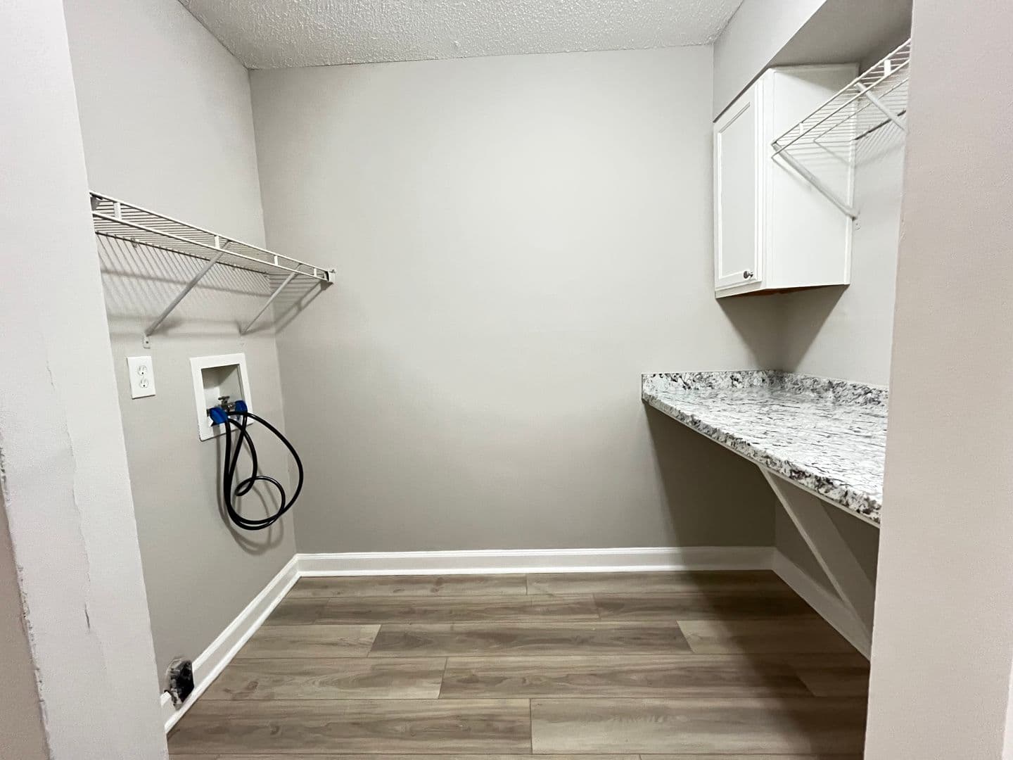 Savannah Apartment: 10612 Middleground Rd
