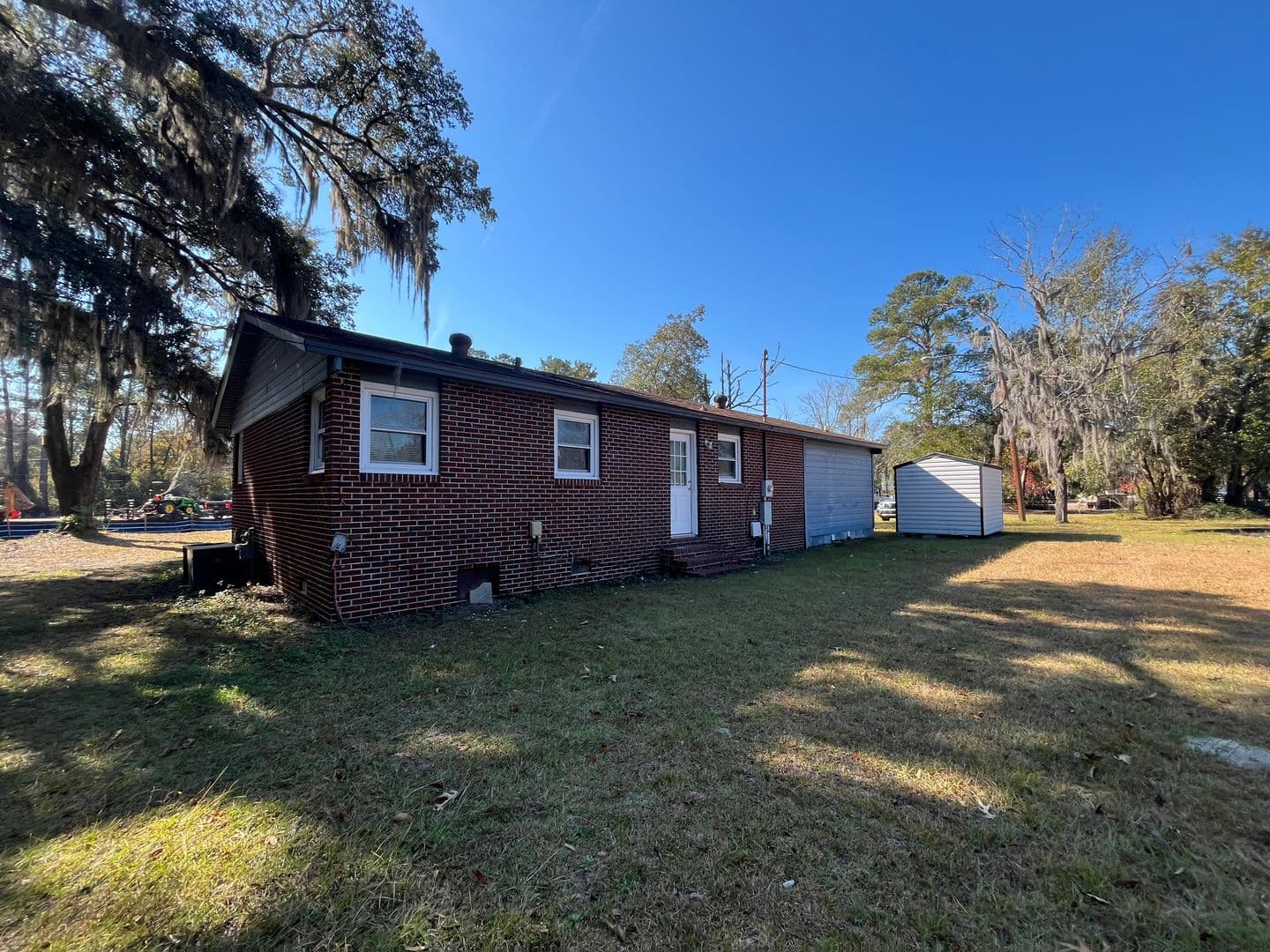 Rincon House: 1978 Goshen Rd