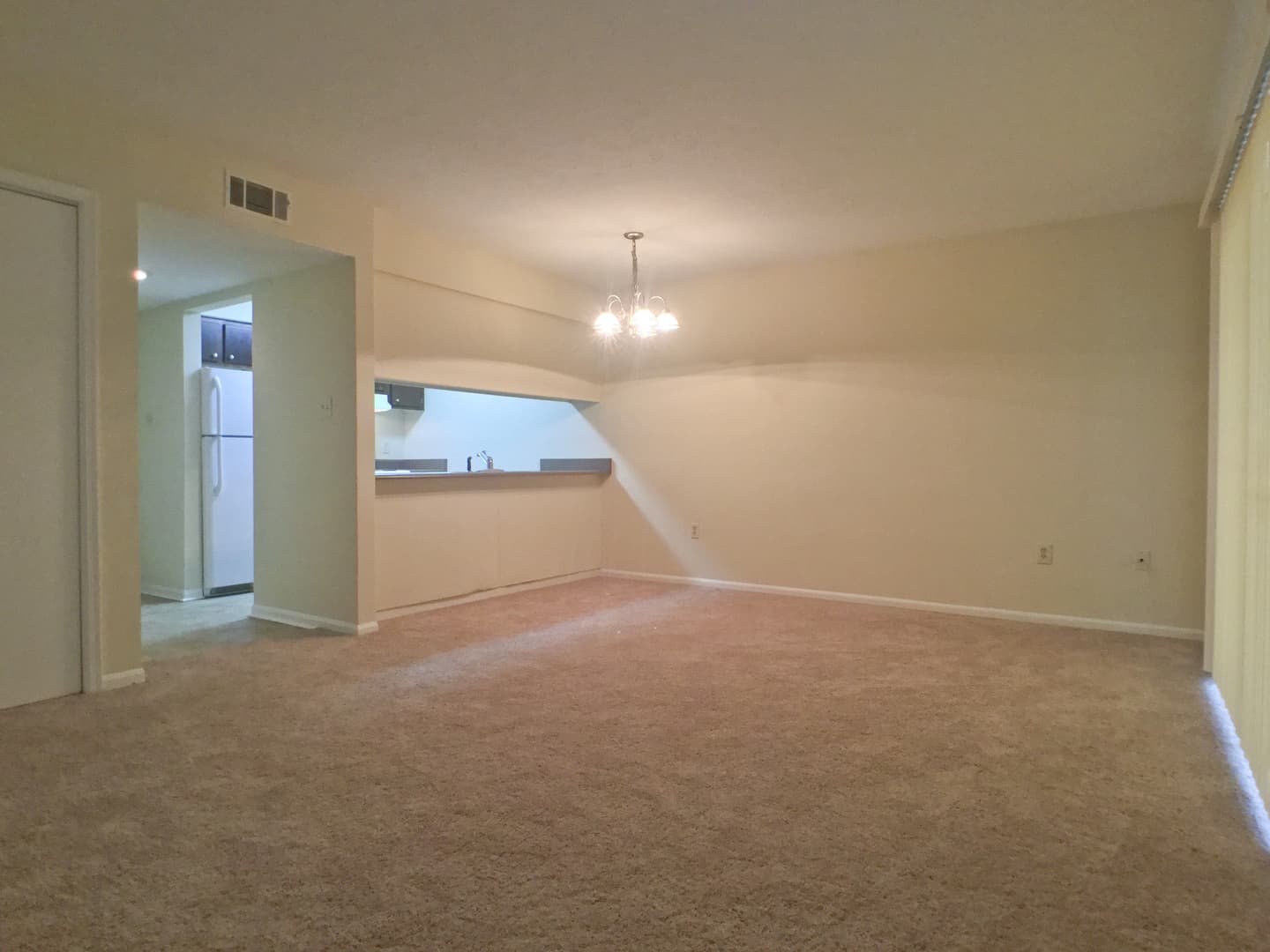 Springfield Apartment: 301 E 2nd Street