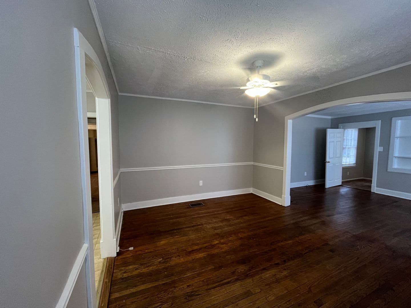 Savannah House: 9651 Lehigh Ave.