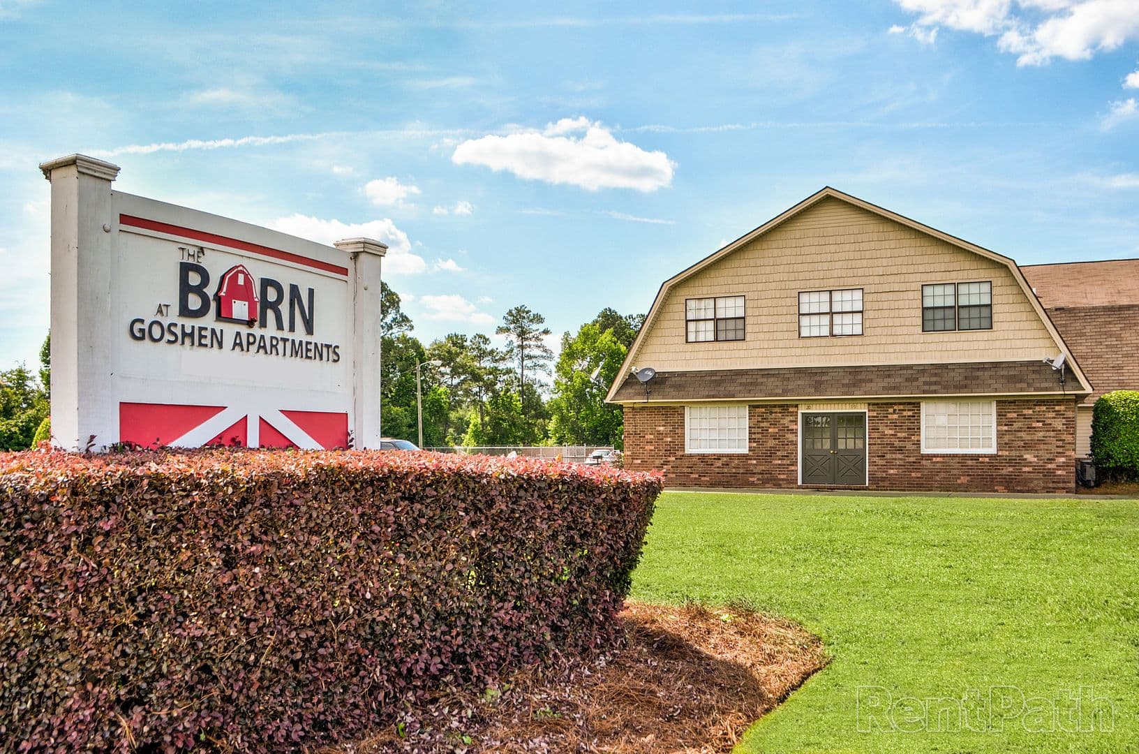 Rincon Apartment: 142 Goshen Rd