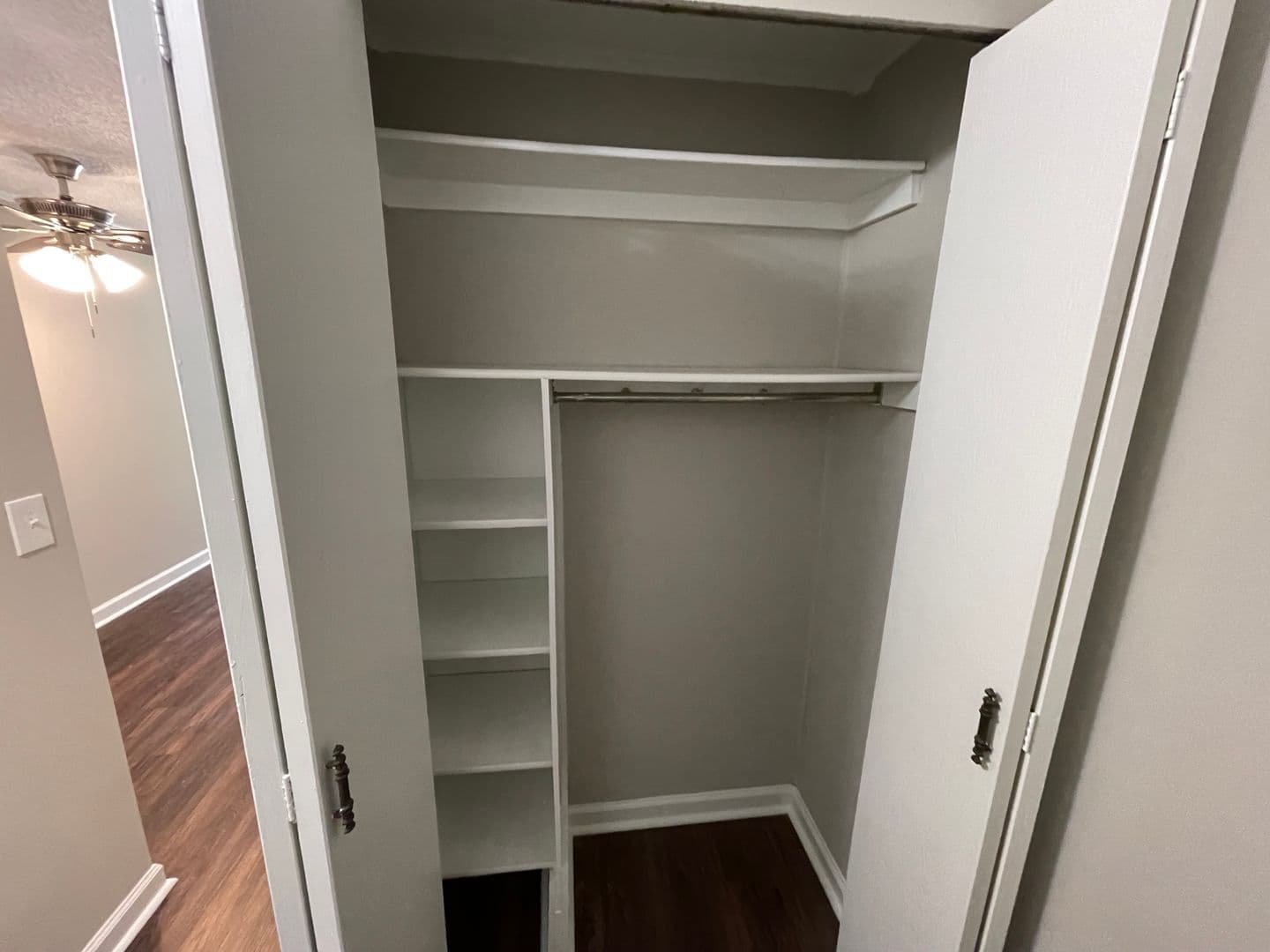 Savannah Apartment: 6815 Waters Ave